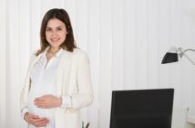 Schick und trendy im Büro trotz Schwangerschaft