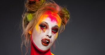 Karneval schminken: Tipps für Groß & Klein