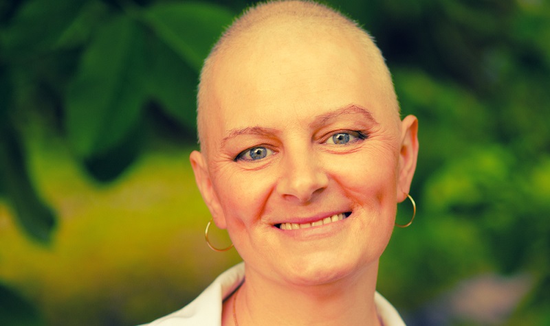 Die wohl bekannteste Art der Behandlung von Brustkrebs ist die Chemotherapie. 