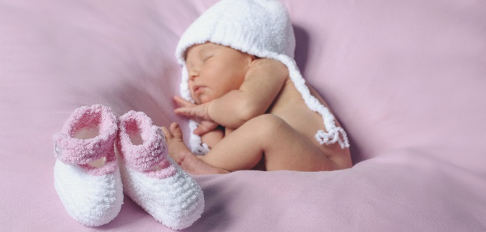 Basteln mit Socken: 3 superschöne Geschenke zur Geburt ( Foto: Shutterstock-Tursk Aleksandra )