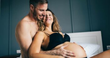 BDSM und Schwangerschaft: Passt das zusammen? ( Foto: Adobe Stock-NDABCREATIVITY )